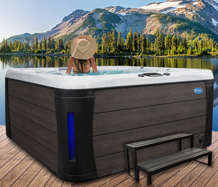 Calspas hot tub being used in a family setting - hot tubs spas for sale Toledo